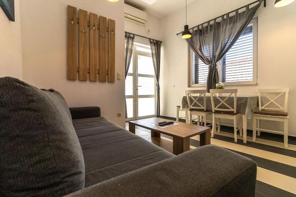 Villa Tiha Luka เนอุม ภายนอก รูปภาพ