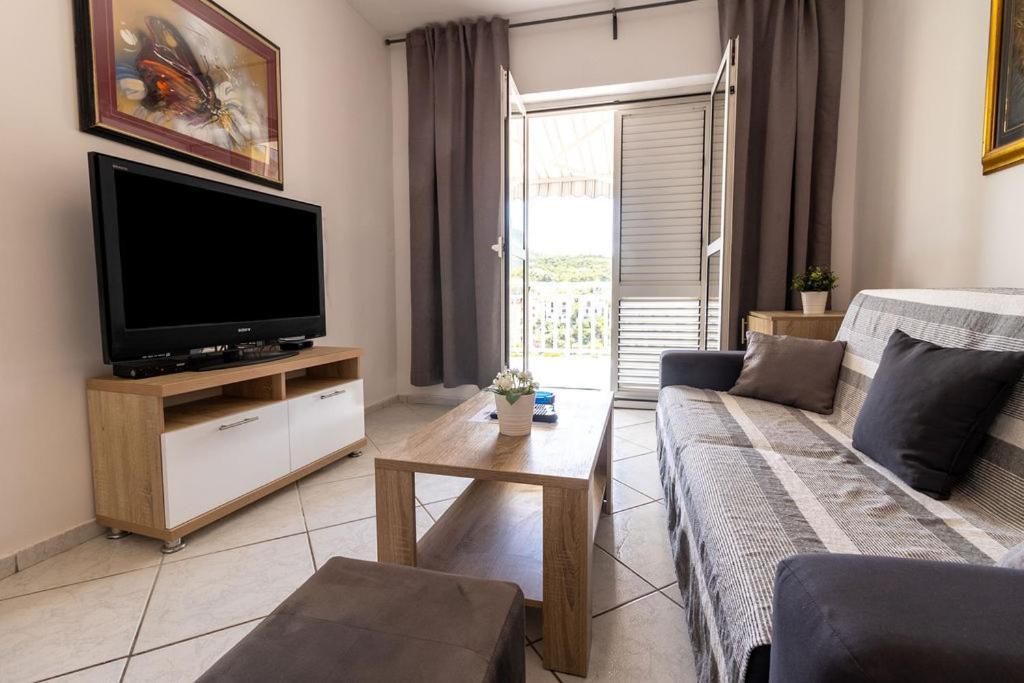 Villa Tiha Luka เนอุม ภายนอก รูปภาพ