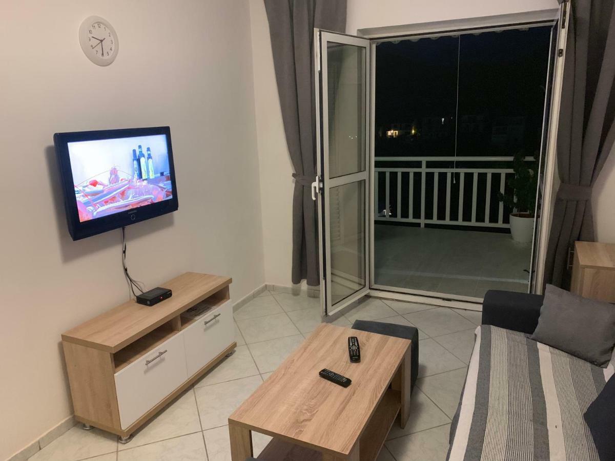 Villa Tiha Luka เนอุม ภายนอก รูปภาพ